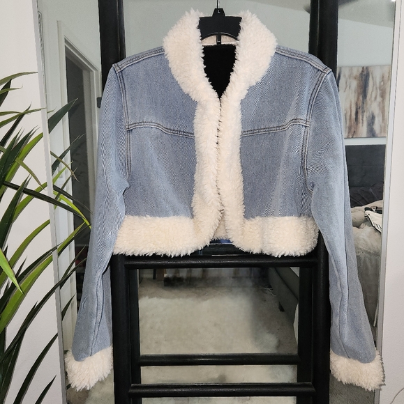 NWT Cropped Denim & Cream Sherpa Jacket, XL - Picture 1 of 12